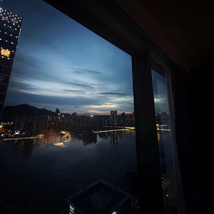 网禁国产女网站
